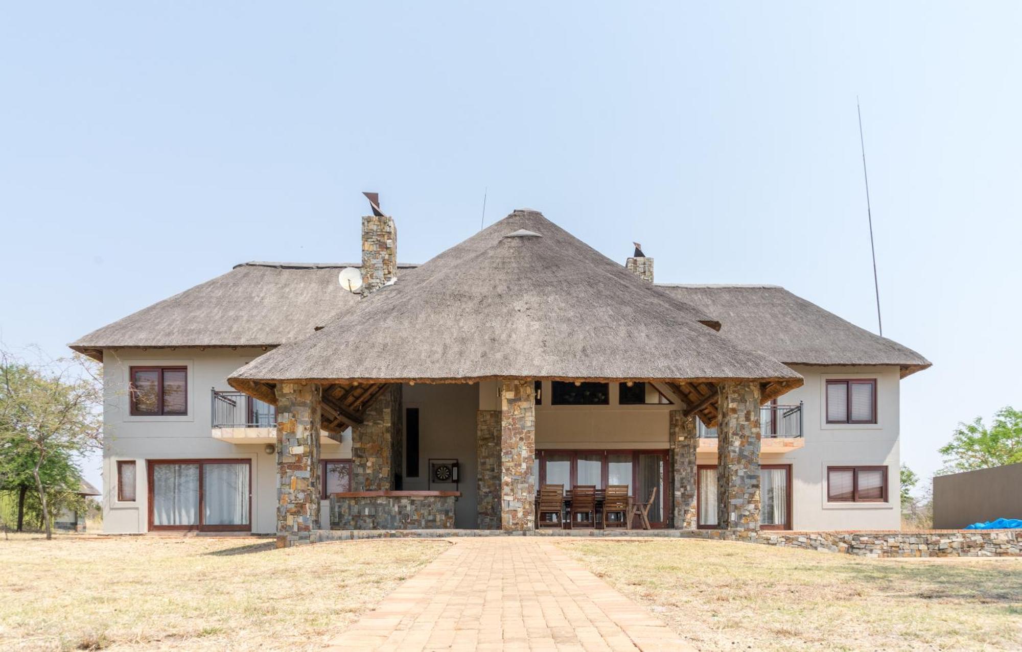 Zebula Golf Estate And Spa - Private Rentals Mabula Game Reserve Exterior foto